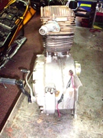 Vista trasera del motor NSU SUPERMAX terminado listo para ser montado